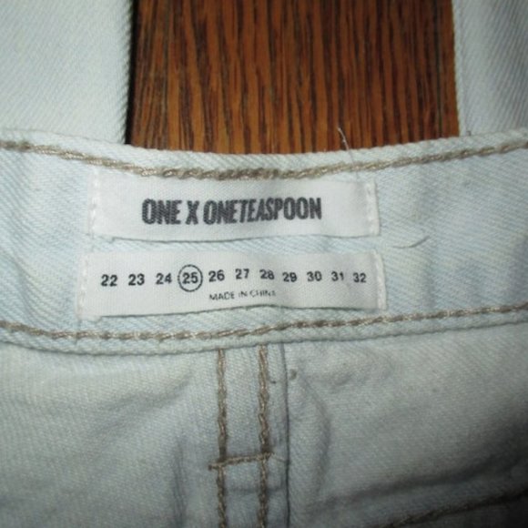 ONE X ONE TEASPOON Distressed Mid-Rise Jeans - Picture 3 of 10